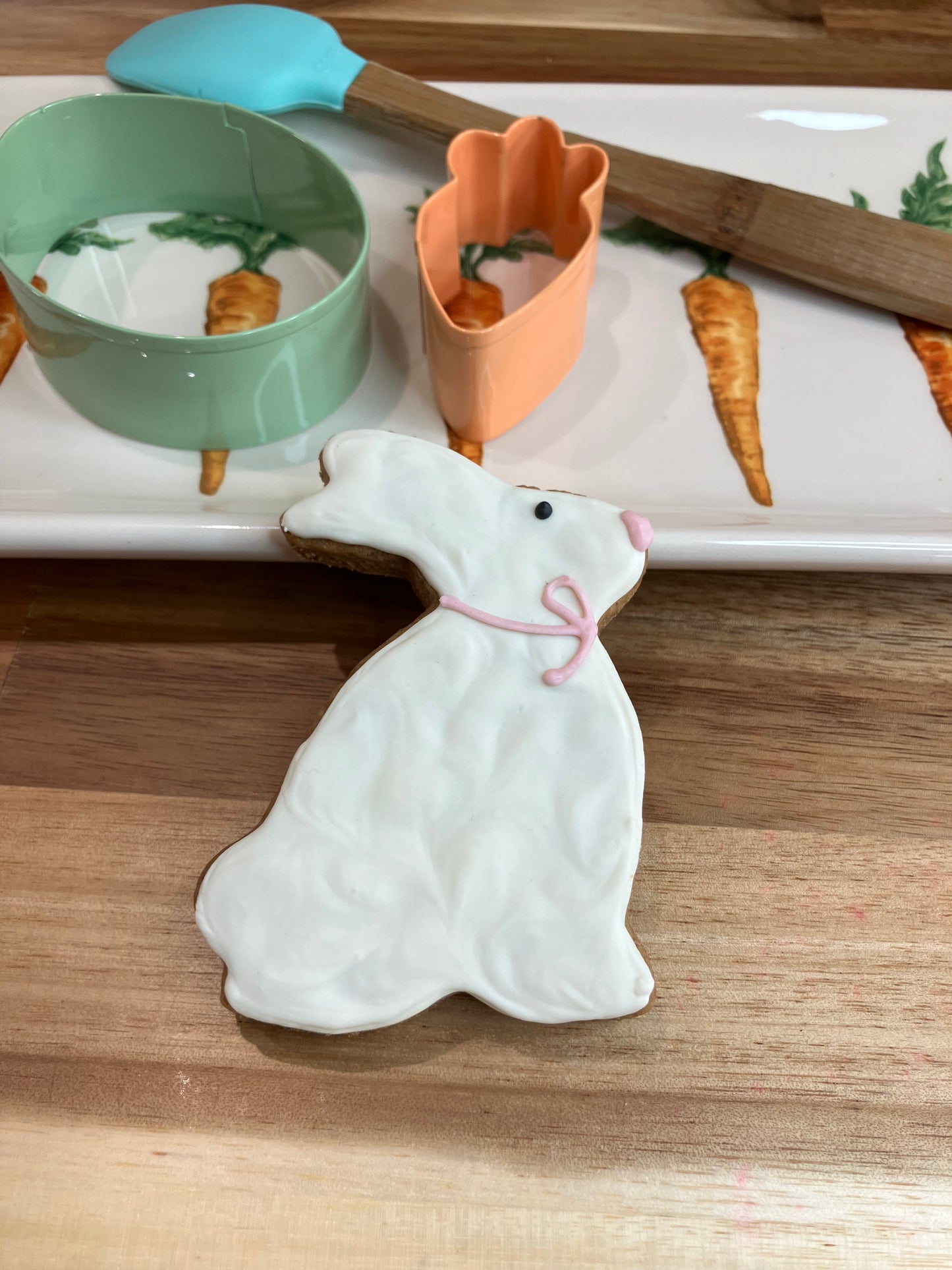 Decorated side bunny treat